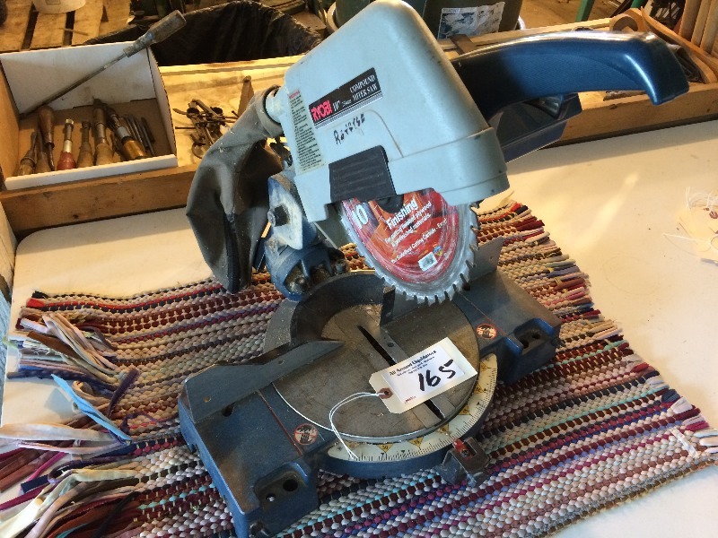 lot 165 image: Ryobi 10 Compound Miter Saw  Works