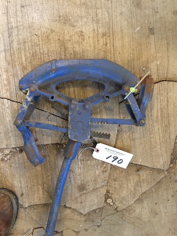 lot 190 image: Pipe Bender 1 12 inch Thinwall EMT   Ratcheted