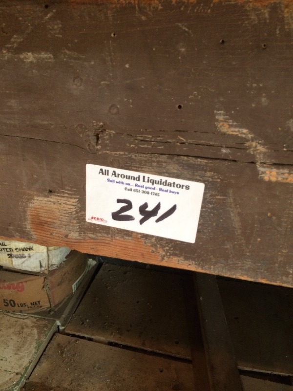 lot 241 image: Work Bench 8 ft Long x 30 inches Deep x 32 High