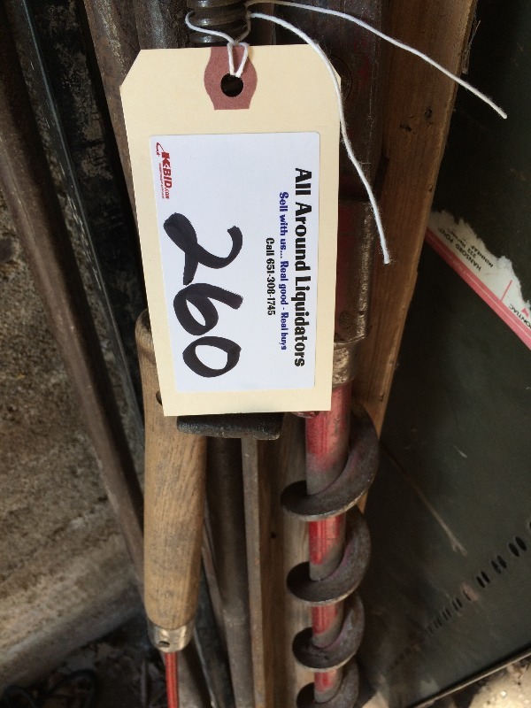 lot 260 image: Picks, Sickle, Auger  Lot of 5 misc steel posts, pipe