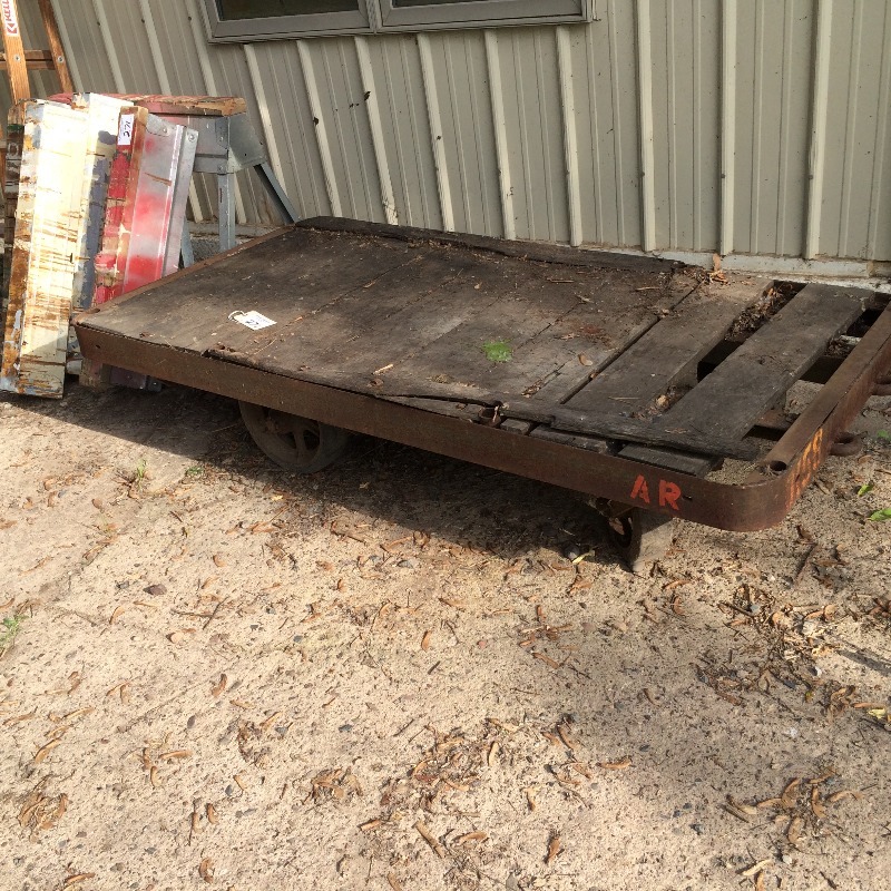 lot 270 image: Antique  Vintage  - Cart  6 ft x 3 ft