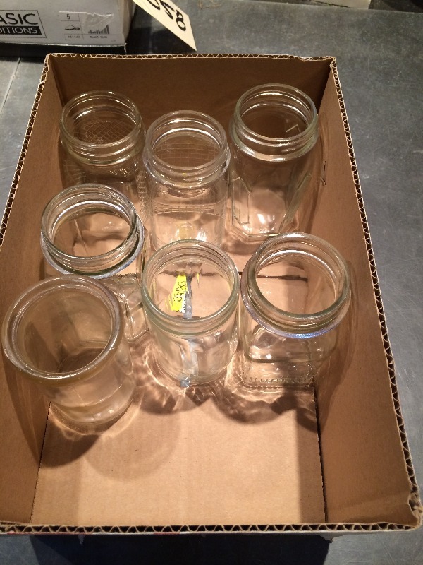 lot 366 image: Canning Jars   Possible Antique   Lot of 7