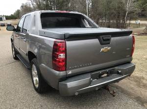 2008 Chevy Avalanche LTZ 4X4