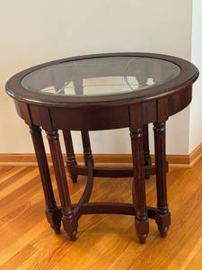 Wood Oval End Table with Glass Top - Dark Cherry Finish, Turned Legs