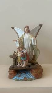 Roman Inc Guardian Angel With Children Figurine - 1994
