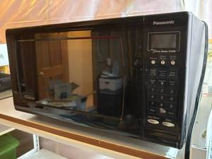 Panasonic NN-H765BFX ABH Genius Sensor 1250W Microwave Oven