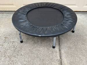 Dicks Sporting Goods STA00383 Mini Trampoline 220 lb Capacity