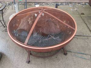 Round Rust Fire Pit with Mesh Screen and Ring Handles