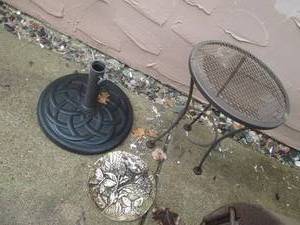 Metal Round Patio Table with Mesh Top & Floral Stepping Stone
