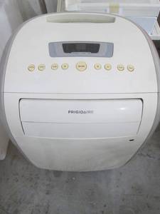 Frigidaire FRA073PU1 Portable 7,000 BTU Room Air Conditioner - 115V