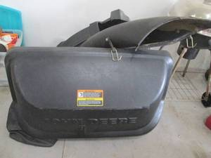 John Deere Grass Bagging System for Lawn Tractor