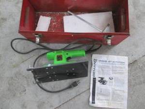 DEMAND Groove Jet - Handheld Groove Cutter with Red Case & Instructions