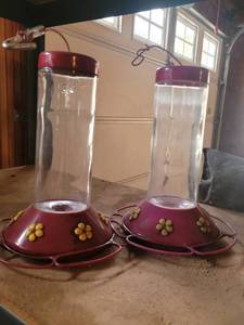 2 Hummingbird feeders