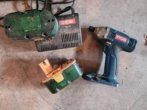 Ryobi 18V DrillDriver (Blue) & Ryobi Charger & Green Battery Pack (Lot of 3)