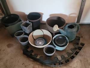 Garden Planters & Watering Can Set - Assorted Pots, Bowls & Accessories