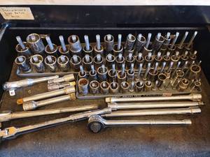 Hansen Socket Tray 38 Drive Metric Sockets with Craftsman Tools