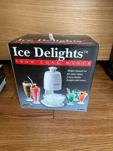 Salton Ice Delights Snow Cone Maker ICM25