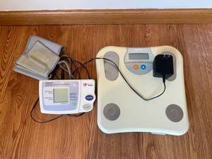 Omron HEM-711 Automatic Blood Pressure Monitor & Tanita Body Composition Scale