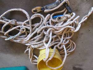 Lot of safety harnesses