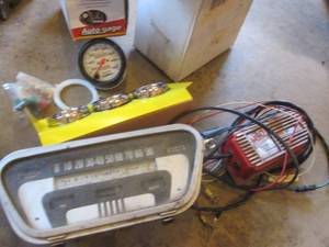 Lot of vintage automobile gauges