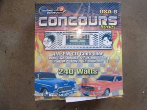 Concours Vintage Thunderbird car radio
