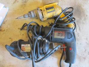 RotoZip tool and 2 drills