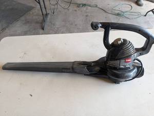 Toro Super Blower Vac - 12-Amp, 120V Leaf VacuumBlower