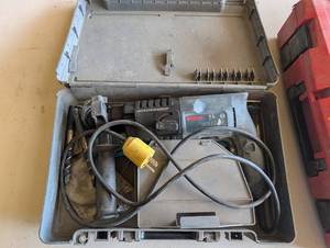 Bosch Bulldog 11234VSR Rotary Hammer - Corded, Double Insulated, Case Included