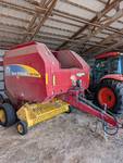 New Holland BR7060 Round Baler w/ AutoWrap - 2013 Model, 2996 kg