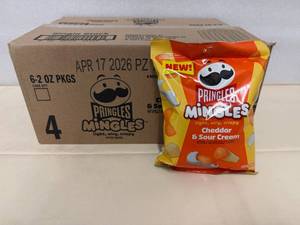 6x 2oz Pringle Mingles-Cheddar & Sour Cream