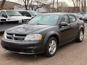 2013 DODGE AVENGER SXT 98k Miles  2 Owner  No Accidents Reported (NO RESERVE)