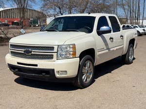 2012 CHEVROLET SILVERADO 1500 LTZ 4x4 (NO RESERVE)
