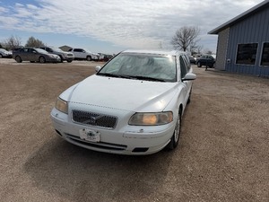 2005 Volvo V70