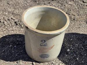 Red Wing Union Stoneware 2 Gallon Crock - Chipped on Rim