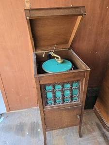 Edison Phonograph with Cabinet - Parts or Repair