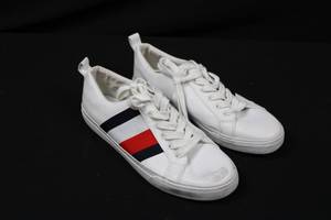 Tommy Hilfiger Sneakers - White Leather with Red & Navy Stripes - Size US 9