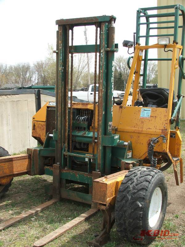 Kesmac K5000, 5000lb Rough Terrain Piggyback Forklift Herculift St