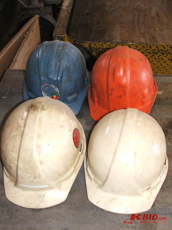 lot 45 image: 4 hard hats