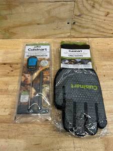 Cuisinart Grill Gloves & Meat Thermometer (lot of 2)