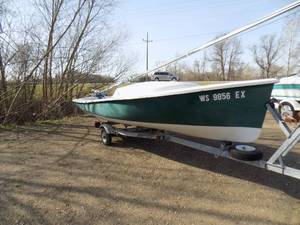 DS Day Sailer with Trailer