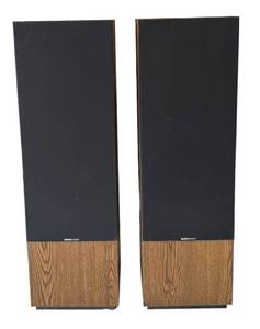 LL - Pair of Boston Acoustics T830 Floorstanding Speakers