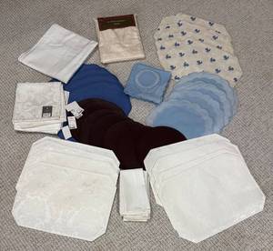 LL - Tablecloths, Napkins and Placemats