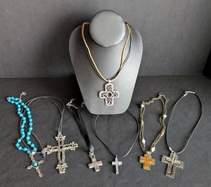 LL - Crucifix Necklace Set - 7 Cross Pendants on Leather & Metal Chains