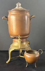 DR - Vintage Urn Style Copper Maker with Sugar Bowl