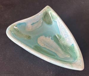 DR - Dryden Pottery Dish - Turquoise Glaze