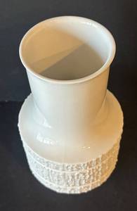 DR - Thomas of Germany  Vintage Vase