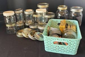 DR - Assorted Mason Jars with Assorted Lids