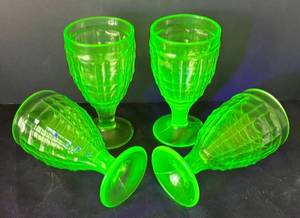DR - Four Vintage Hazel Atlas Colonial Block Green  Uranium Glass Water Goblets
