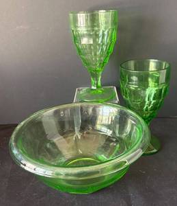 DR -Pair of Hazel Atlas Colonial Block Green Uranium Glass Water Goblets and Vintage Hazel Atlas Rest Well Green Mixing Bowl