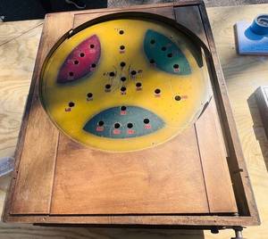 G - Game Cabinet - Vintage Round-Board Target Game, DIY Project
